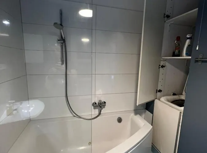 Do Gdyni Exclusive * Гдыня